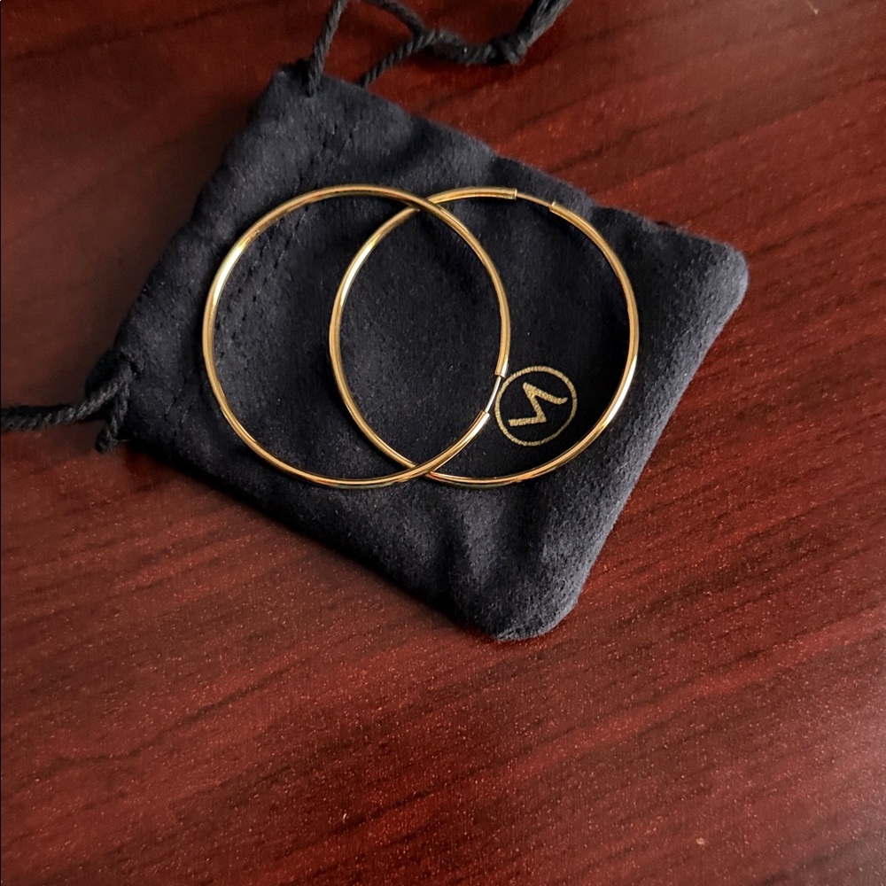 Mejuri 14k yellow gold oversized thin hoops